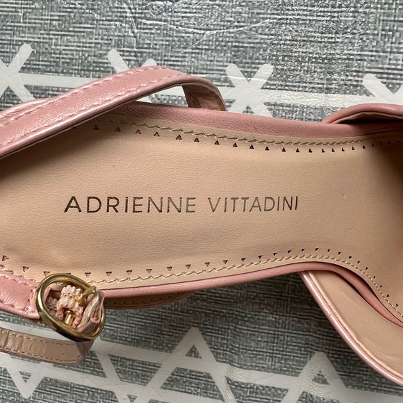 ADRIENNE VITTADINI Pink Ginnie Crystal Sandals               Women’s size 8 - Picture 7 of 10